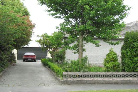 Photo of property in 14 Gainford Street, Avonhead, Christchurch, 8042