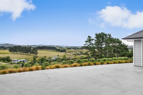 Photo of property in 10a Kendallvale Drive, Waiuku, 2123