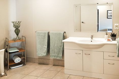 Photo of property in 7 Sheraton Grove, Highbury, Palmerston North, 4412