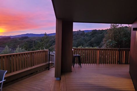 Photo of property in 47 Seymour Grove, Kingsley Heights, Upper Hutt, 5018