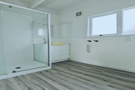 Photo of property in 2/39 Rathgar Road, Henderson, Auckland, 0610