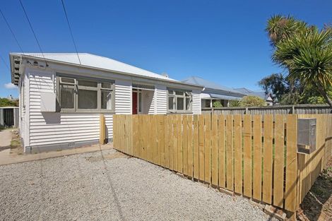 Photo of property in 32 Somerset Crescent, Spreydon, Christchurch, 8024