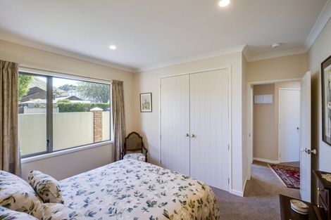 Photo of property in 86 Kensington Drive, Taradale, Napier, 4112