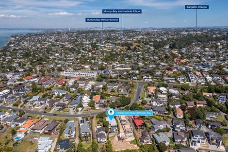 Photo of property in 12 Braemar Road, Rothesay Bay, Auckland, 0630