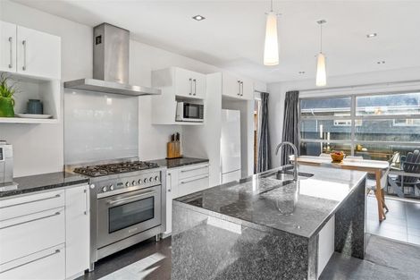 Photo of property in 42 Seymour Street, Hornby, Christchurch, 8042