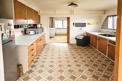 Photo of property in 62a Te Rauparaha Street, Otaki, 5512