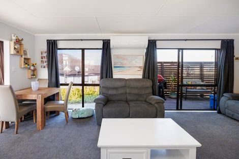 Photo of property in 3 Belk Place, Feilding, 4702