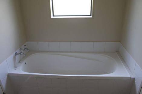 Photo of property in 96b Montgomery Avenue, Karori, Wellington, 6012