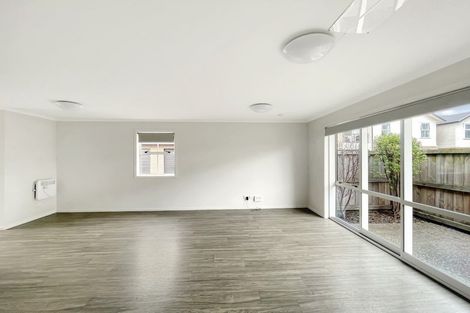 Photo of property in 8 Chiefs Court, Hamilton East, Hamilton, 3216