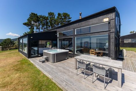 Photo of property in 198-200 Maungakotukutuku Road, Paraparaumu, 5032