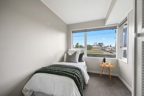 Photo of property in 6 Bruce Avenue, Glenview, Hamilton, 3206