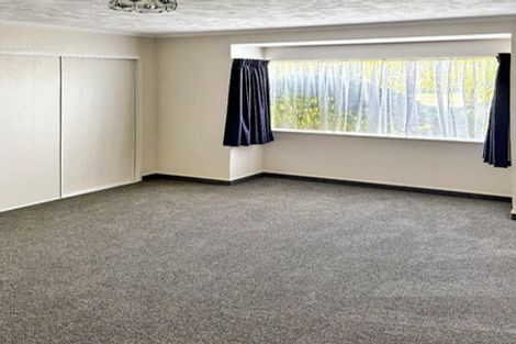 Photo of property in 4 Knightsbridge Place, Taradale, Napier, 4112