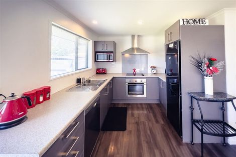 Photo of property in 39 Vivian Street, Burwood, Christchurch, 8083