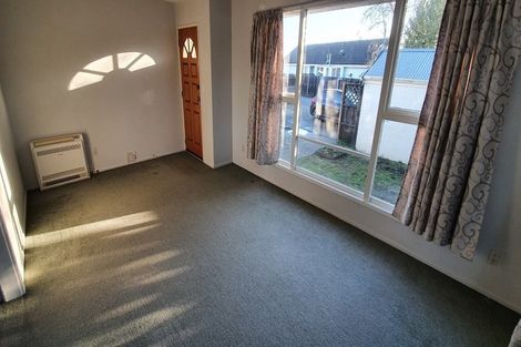 Photo of property in 9b Jade Place, Parklands, Christchurch, 8083