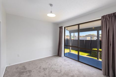 Photo of property in 25 Sandra Street, South New Brighton, Christchurch, 8062
