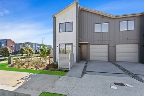 Photo of property in 36 Viridian Avenue, Rosehill, 2113