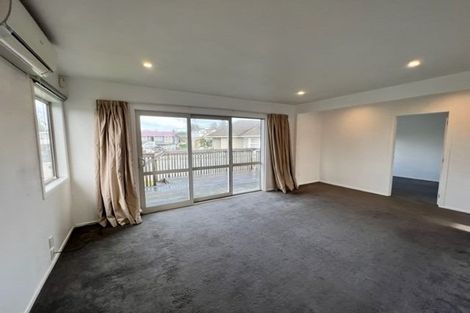 Photo of property in 9 Rush Place, Mangere, Auckland, 2022