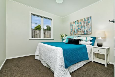 Photo of property in 114a Pooks Road, Ranui, Auckland, 0612