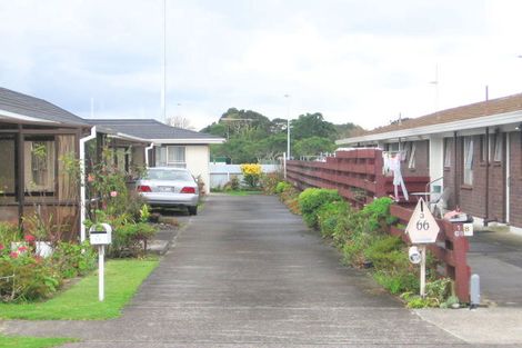 Photo of property in 2/66 Glen Avenue, Papatoetoe, Auckland, 2025