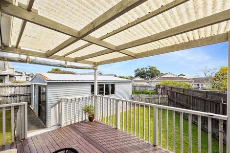 Photo of property in 63c/1 Colwill Road, Massey, Auckland, 0614
