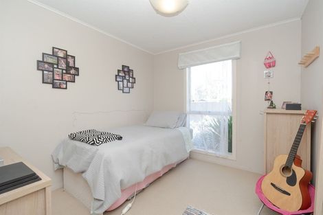 Photo of property in 5 Filmer Place, Melville, Hamilton, 3206