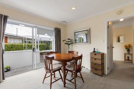 Photo of property in 137b Taylor Street, Cambridge, 3434