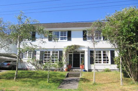 Photo of property in 82u1 Warwick Street, Wilton, Wellington, 6012