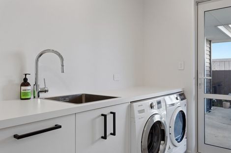 Photo of property in 11 Gerard Place, Rangiora, 7400