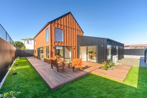 Photo of property in 145b Cook Street, West End, Palmerston North, 4410