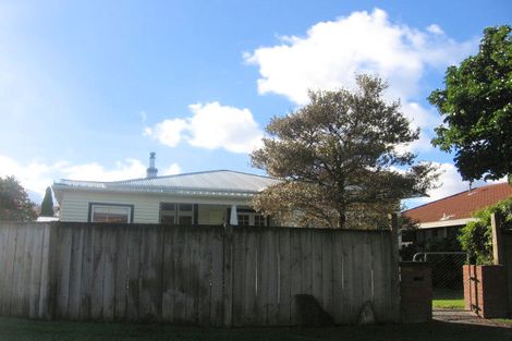 Photo of property in 23 Hardy Street, Waterloo, Lower Hutt, 5011