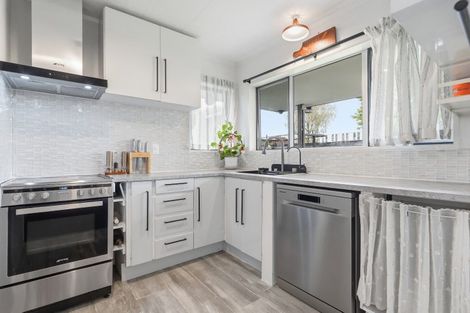 Photo of property in 23a Selwyn Street, Tauranga, 3110