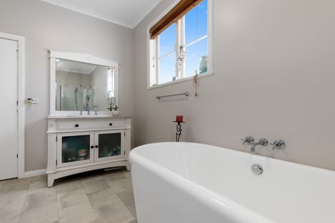 Photo of property in 21 Howick Road, Blenheim, 7201