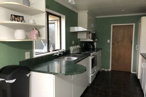 Photo of property in 40 Pencarrow Street, Highbury, Palmerston North, 4412