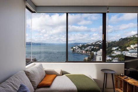 Photo of property in 2f5 Oriental Terrace, Mount Victoria, Wellington, 6011