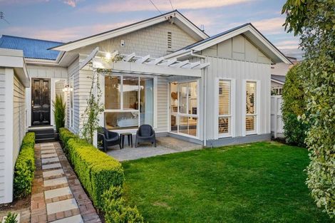 Photo of property in 4 Kenwyn Avenue, St Albans, Christchurch, 8052