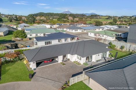 Photo of property in 12 Rehua Place, Waiwhakaiho, New Plymouth, 4312