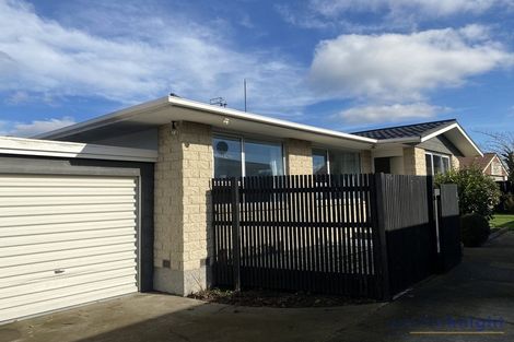 Photo of property in 19 Salford Avenue, Redwood, Christchurch, 8051