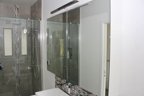 Photo of property in 15 Leeward Drive, Whitianga, 3510