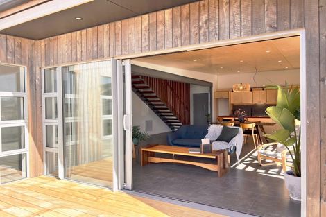 Photo of property in 4 Mirek Street, Waikanae, 5036