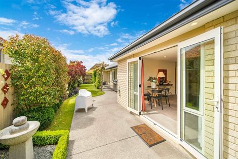 Photo of property in 7 Oratia Grove, Northwood, Christchurch, 8051