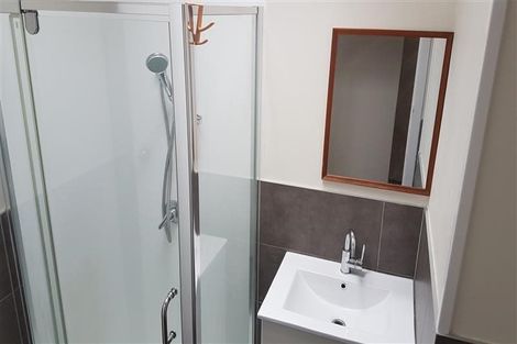 Photo of property in 163 Ti Rakau Drive, Pakuranga Heights, Auckland, 2010