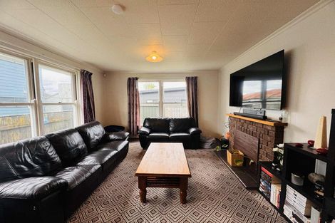 Photo of property in 17a Seddon Street, Takaro, Palmerston North, 4412