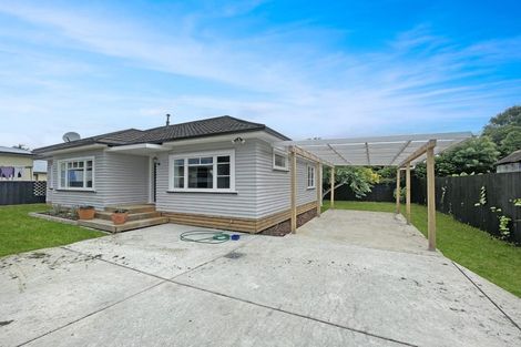 Photo of property in 15 Hannan Street, Levin, 5510