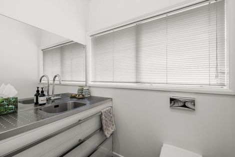 Photo of property in 15a Saint Winifreds Place, Bryndwr, Christchurch, 8052
