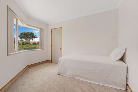 Photo of property in 24 Santa Monica Drive, Papamoa Beach, Papamoa, 3118