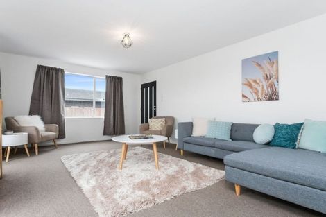 Photo of property in 8 Ashwood Street, Parklands, Christchurch, 8083