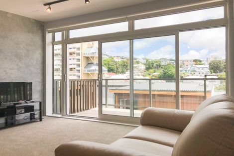 Photo of property in Vedado Apartments, 307/41u Hopper Street, Mount Cook, Wellington, 6011