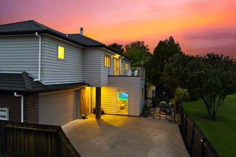 Photo of property in 28b Kirrie Avenue, Te Atatu South, Auckland, 0610