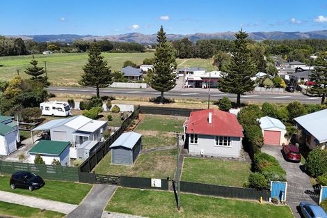 Photo of property in 3 Ngaire Street, Longburn, Palmerston North, 4412