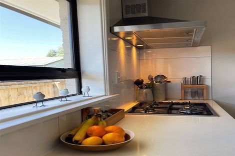 Photo of property in 18 Rollerson Street, Papakura, 2110